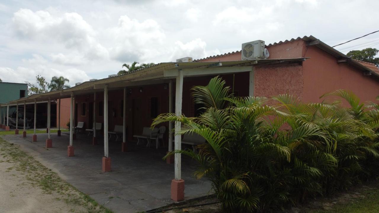Iate Clube Rio Verde - Ilha Comprida Cananéia Buitenkant foto